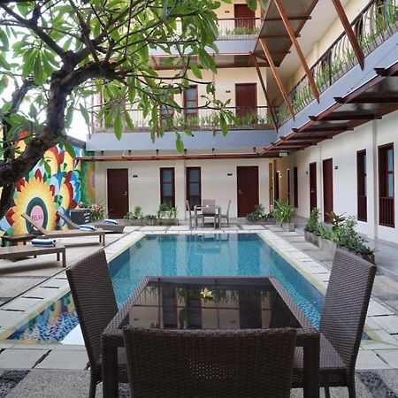 Reddoorz Near Legian Street酒店 外观 照片