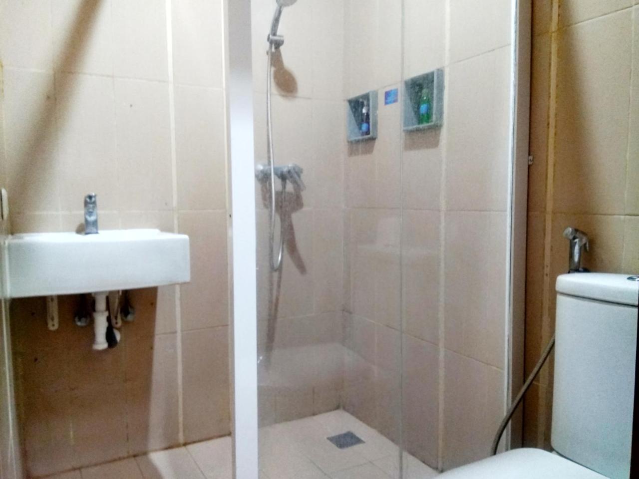 Reddoorz Near Legian Street酒店 外观 照片