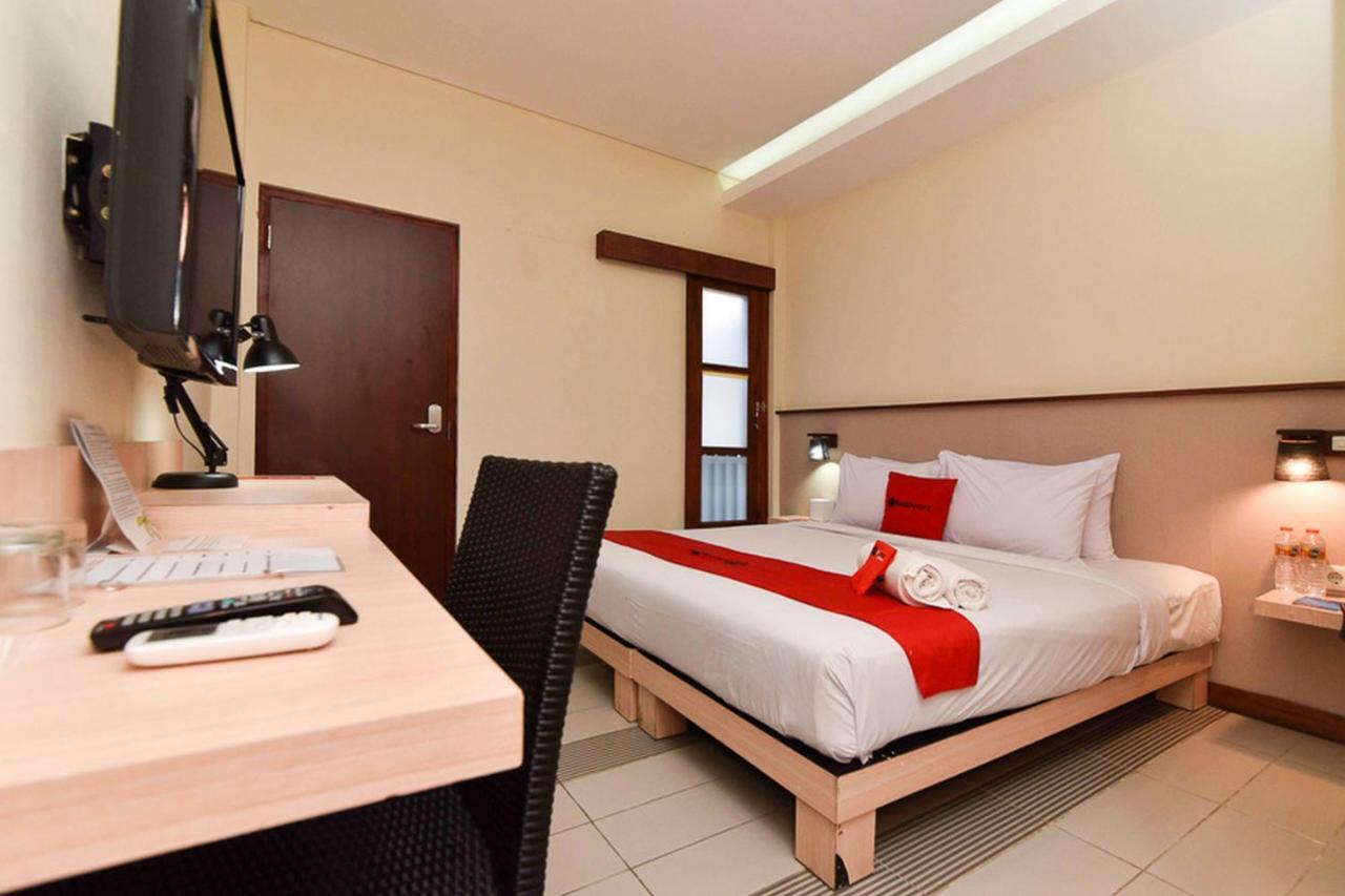 Reddoorz Near Legian Street酒店 外观 照片